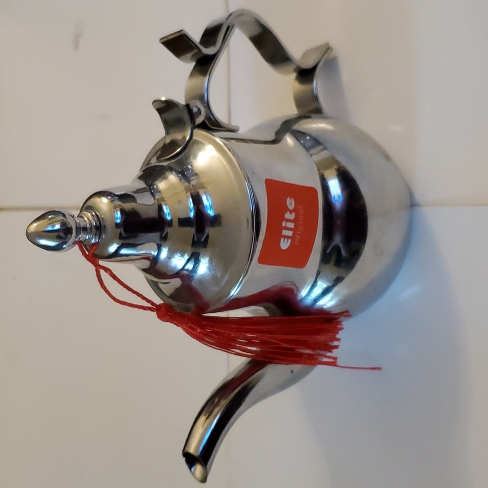 Brand New morrocan Elite teapot size small